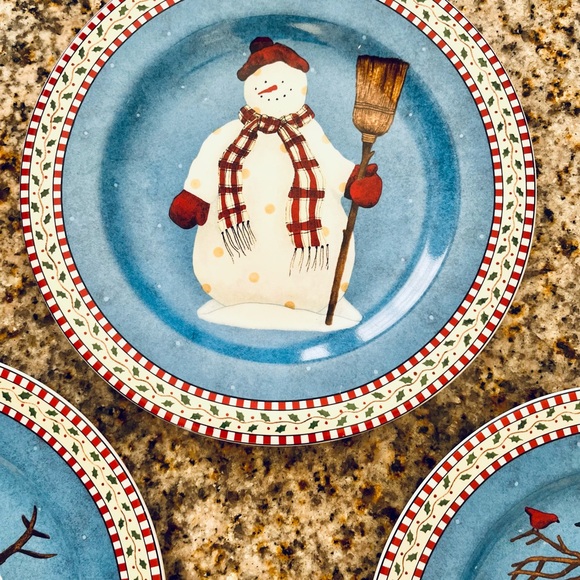 Sakura Snowman 4 pieces Assorted Stoneware Debbie Mumm Christmas Salad Plates - Picture 6 of 9